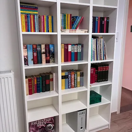 Familienfreundliche An Der Antoniuslinde Im Kurort Appartement