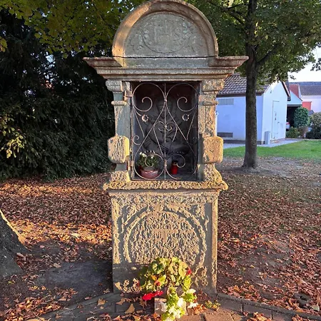 Familienfreundliche An Der Antoniuslinde Im Kurort 巴德韦斯特科特