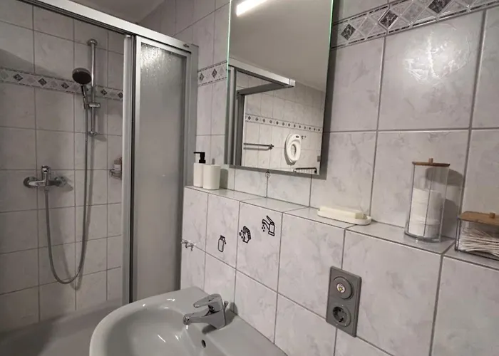 Familienfreundliche An Der Antoniuslinde Im Kurort * Erwitte